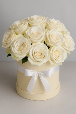 White roses in a hat box