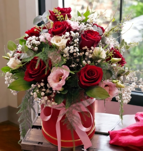 Flower boxes delivery Peterborough
