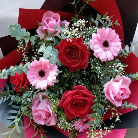 Romance delivery Peterborough