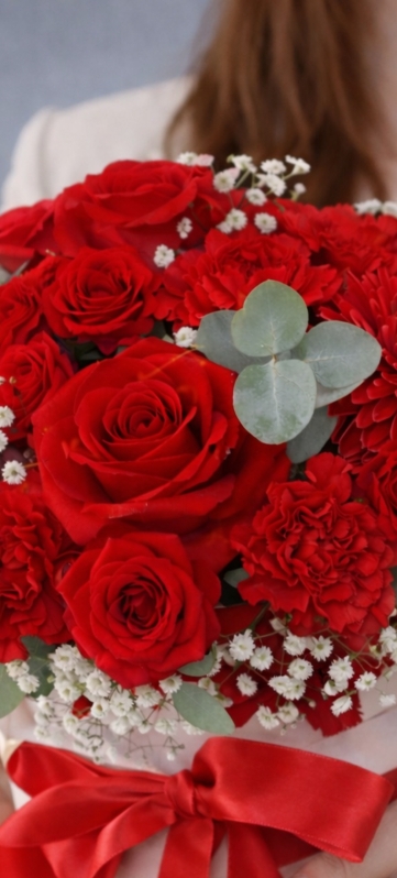 Scarlet Romance