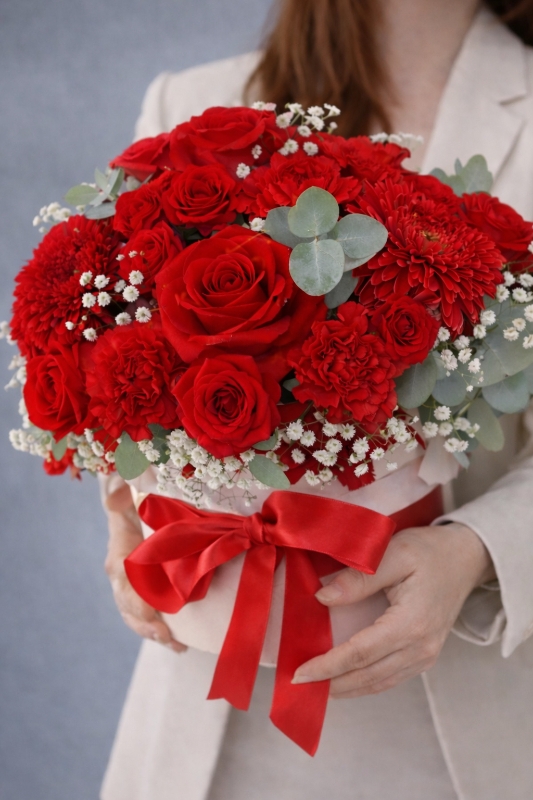 Scarlet Romance